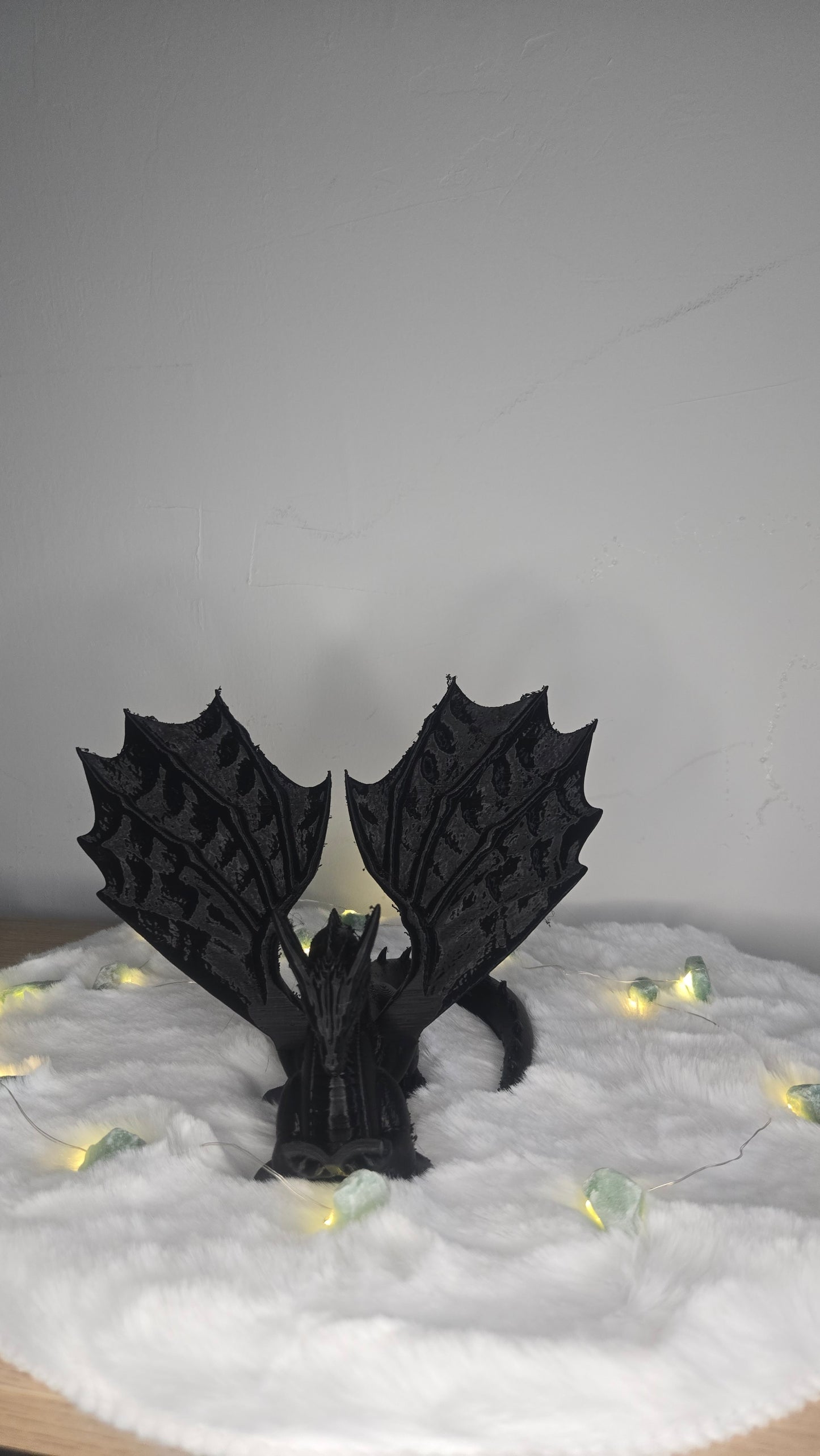 Kindle, Reader, Tablet Halter - Book Wyrm - Drachenhalterung