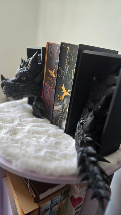 Klassischer Drache – Booknox | Drachen Buchstütze