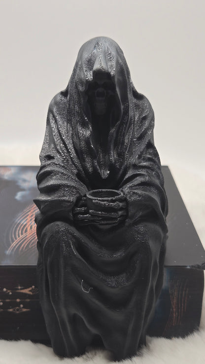 Der Tod mit Teetasse / Suriel Kantenhocker