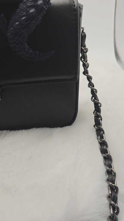 Drachen Statement Tasche – Abnehmbarer Kantenhocker